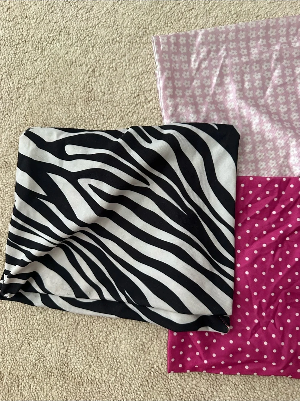 6 different textbook protectors for school books